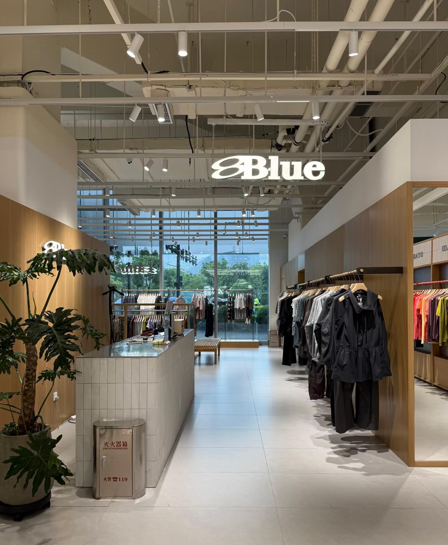 BLue展示柜