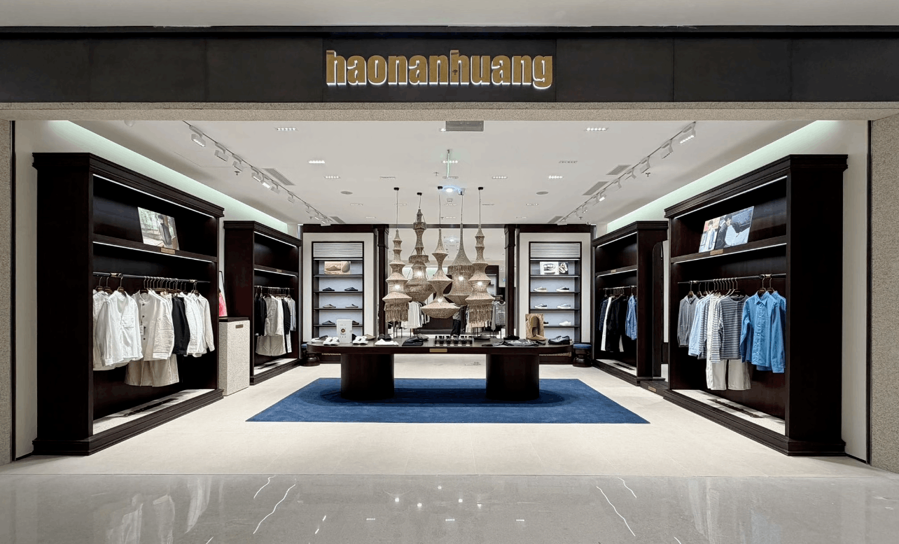 服装展柜  - haonanhuang服装展示柜